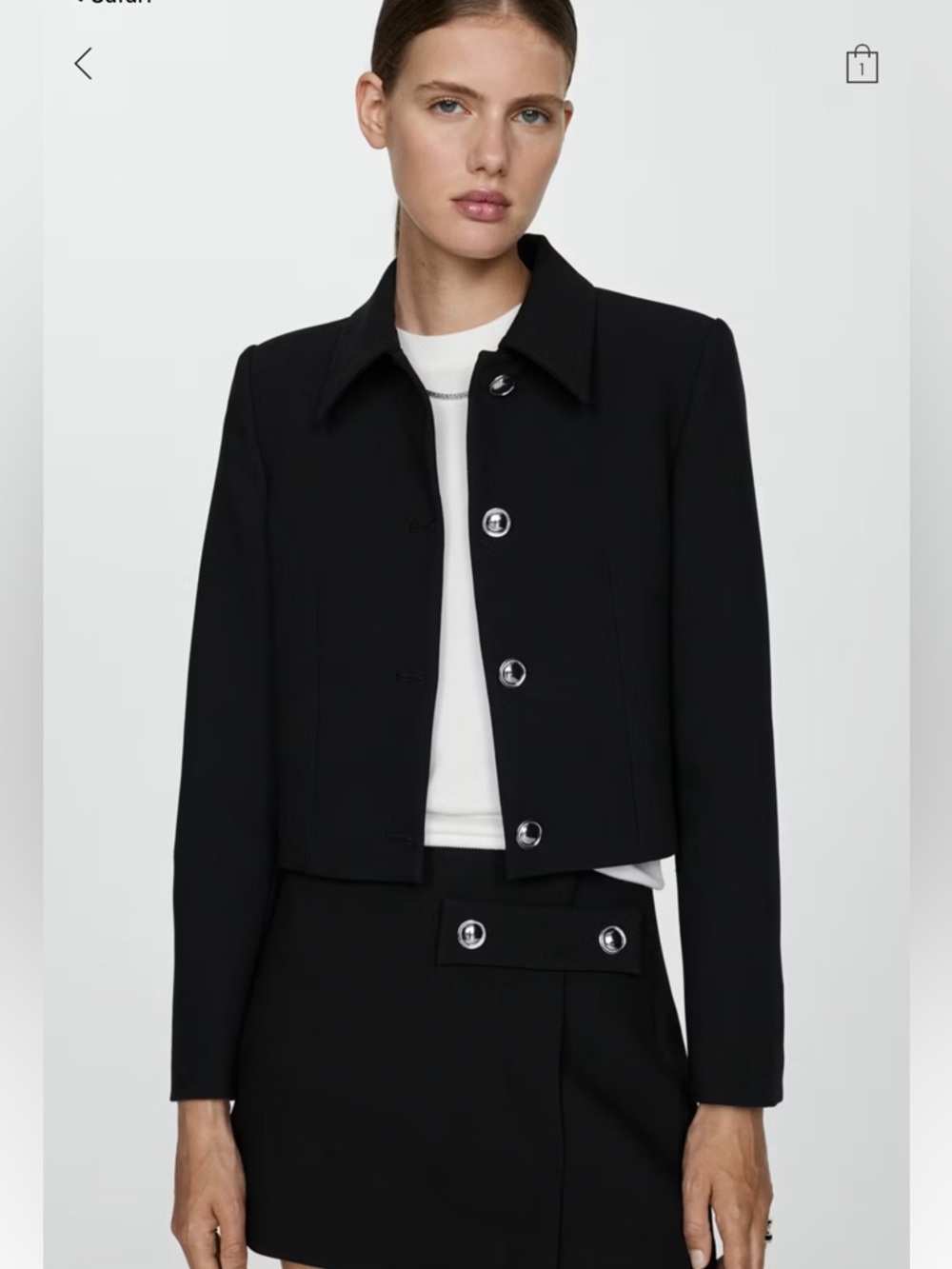 Buttoned Cropped Blazer